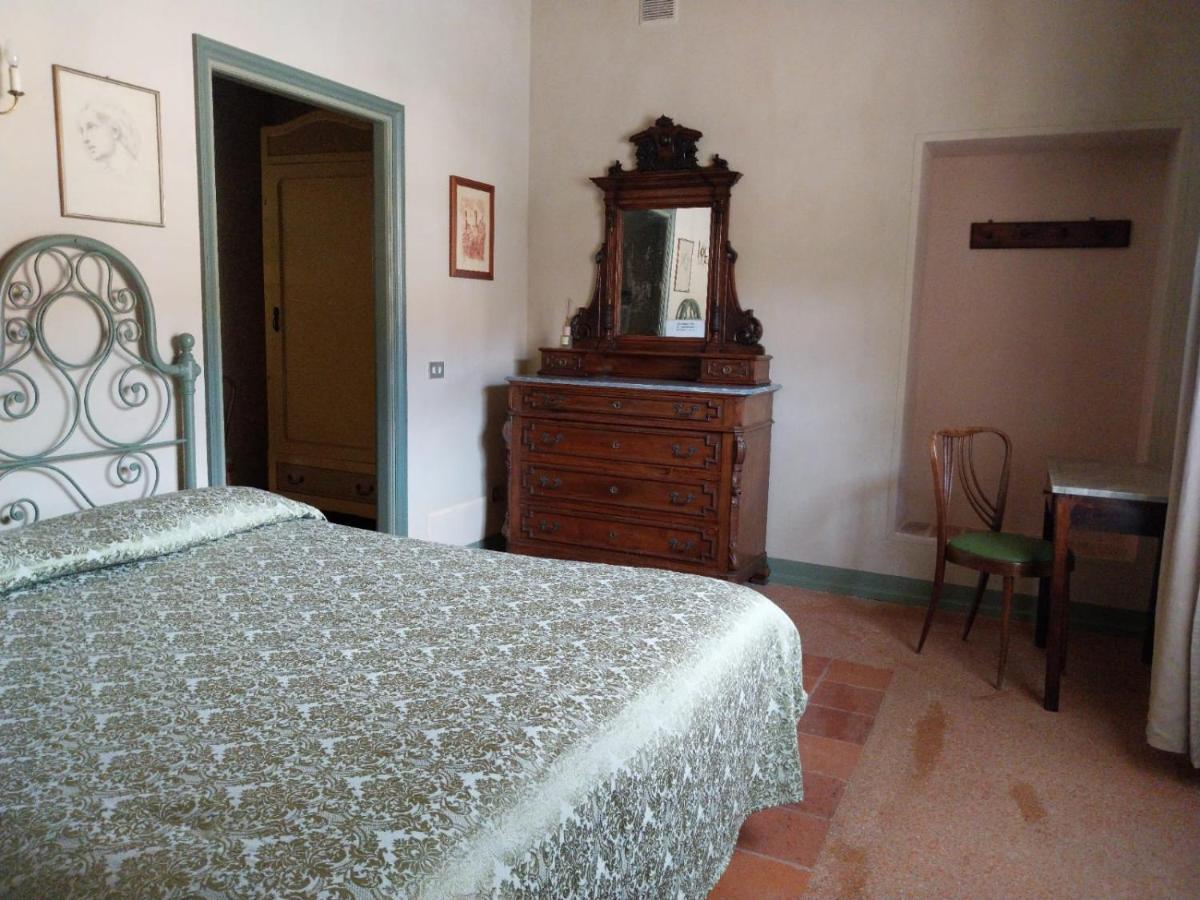 Tenuta Montanello B&B Кастильоне Фалето Екстериор снимка