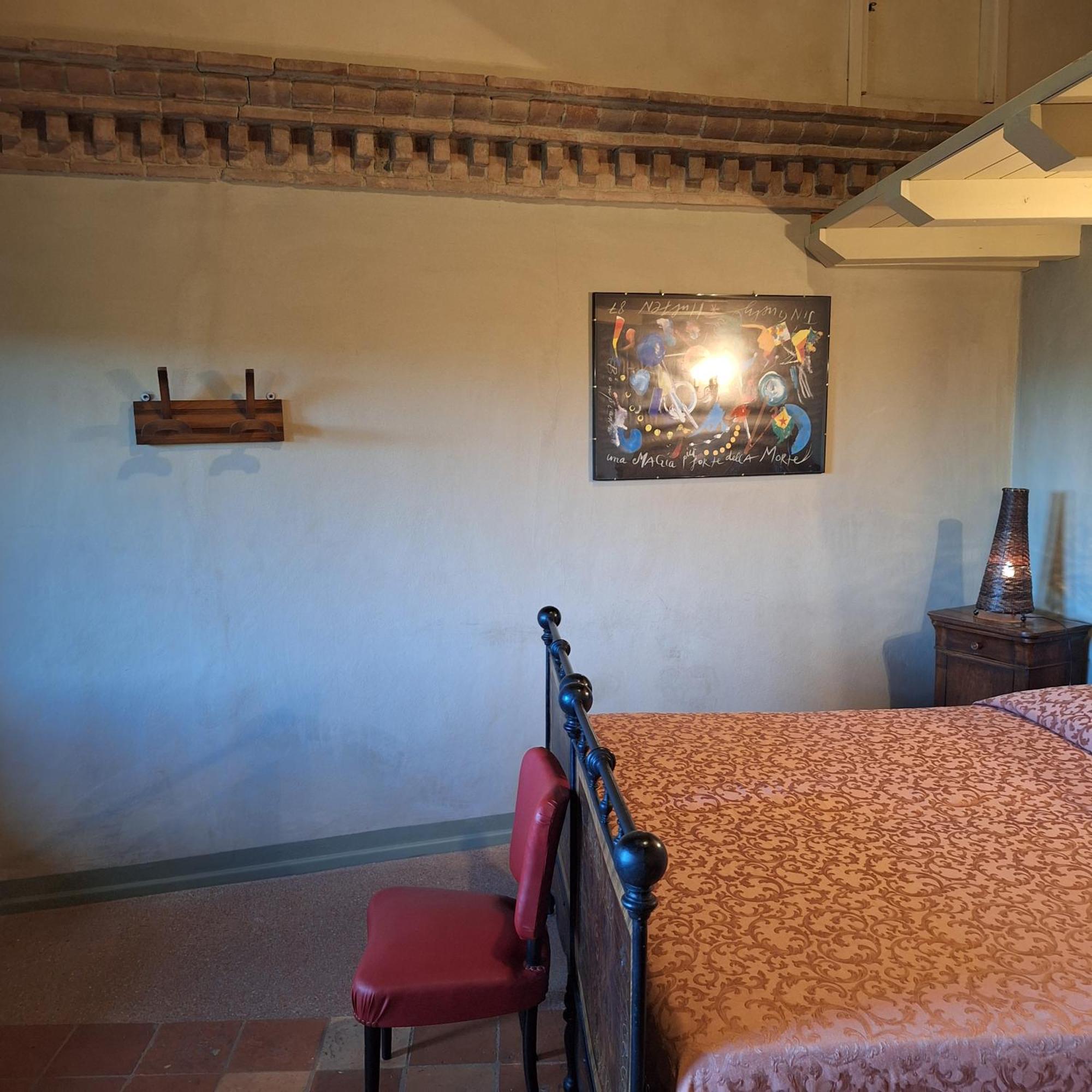 Tenuta Montanello B&B Кастильоне Фалето Екстериор снимка