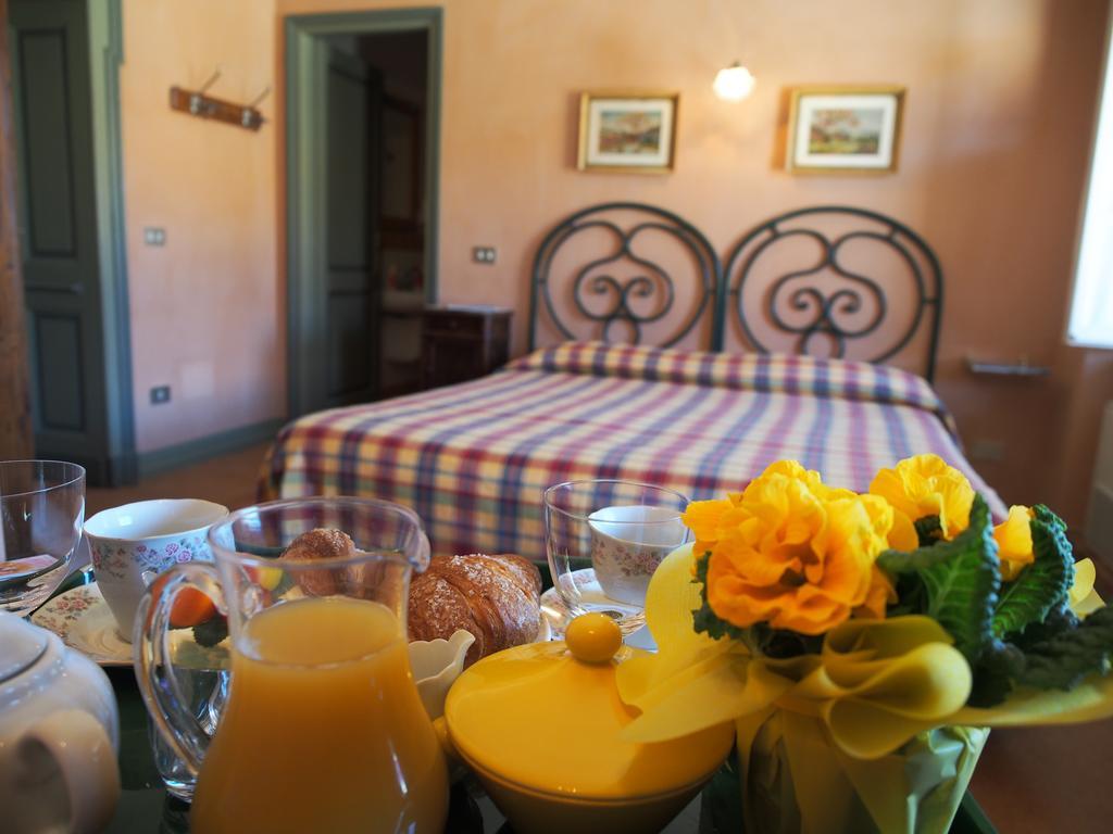 Tenuta Montanello B&B Кастильоне Фалето Екстериор снимка